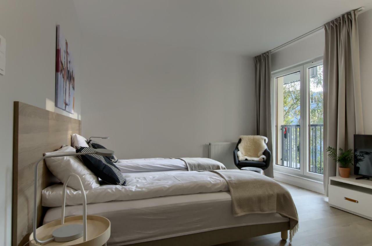 Apple Green Apartments ポズナン エクステリア 写真